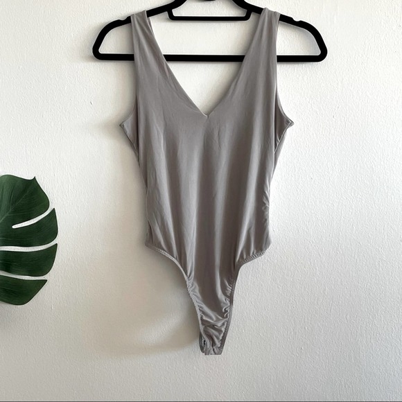 NWOT Missguided Slinky Grey Bodysuit Thong - Picture 1 of 7